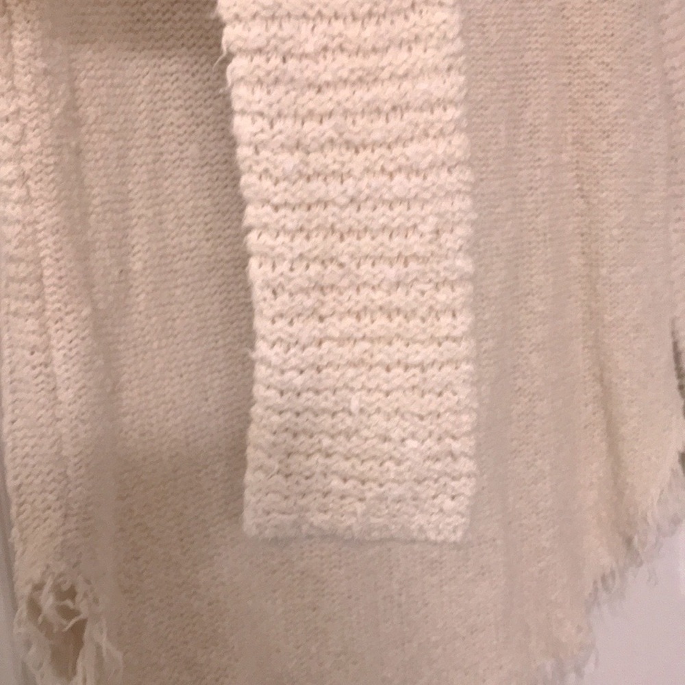 FREE PEOPLE Cross My Heart Distressed Sweater XS - Picture 9 of 9